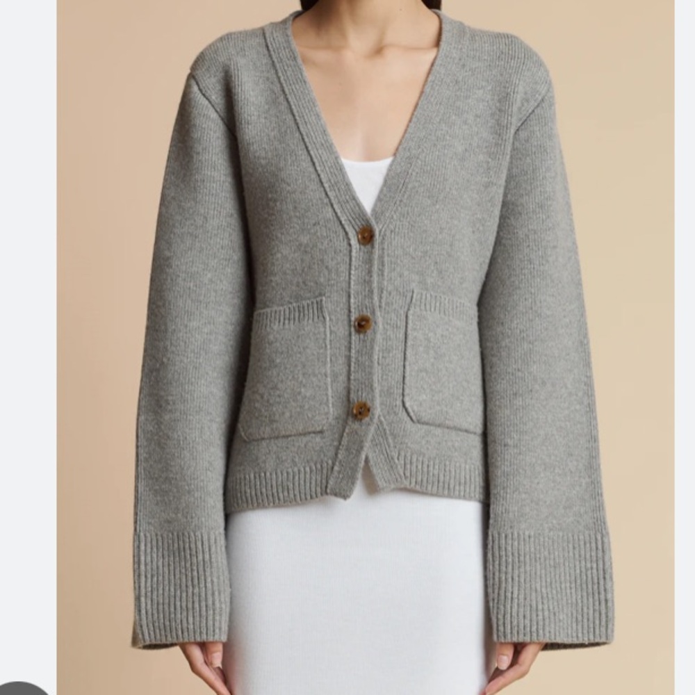 Cinch waist sweater